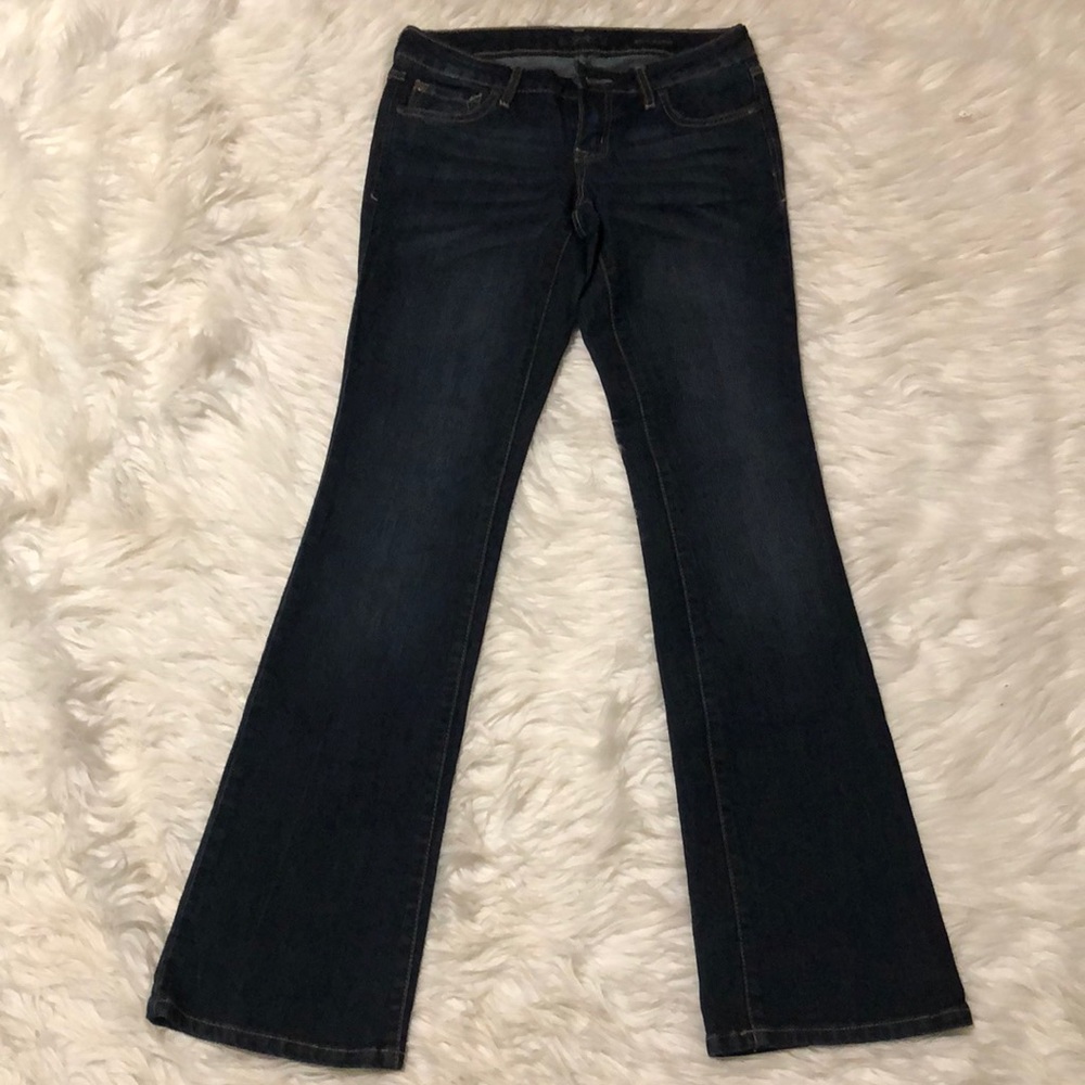 Jessica Simpson Rockin Curvy Boot 26x32” dark wash denim Jeans